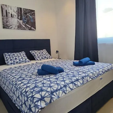Croatica Apartments Sky With A Garage And A Sea View * Crikvenica